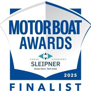antares_12_fly_logo_motorboataward_finalist2025.jpg