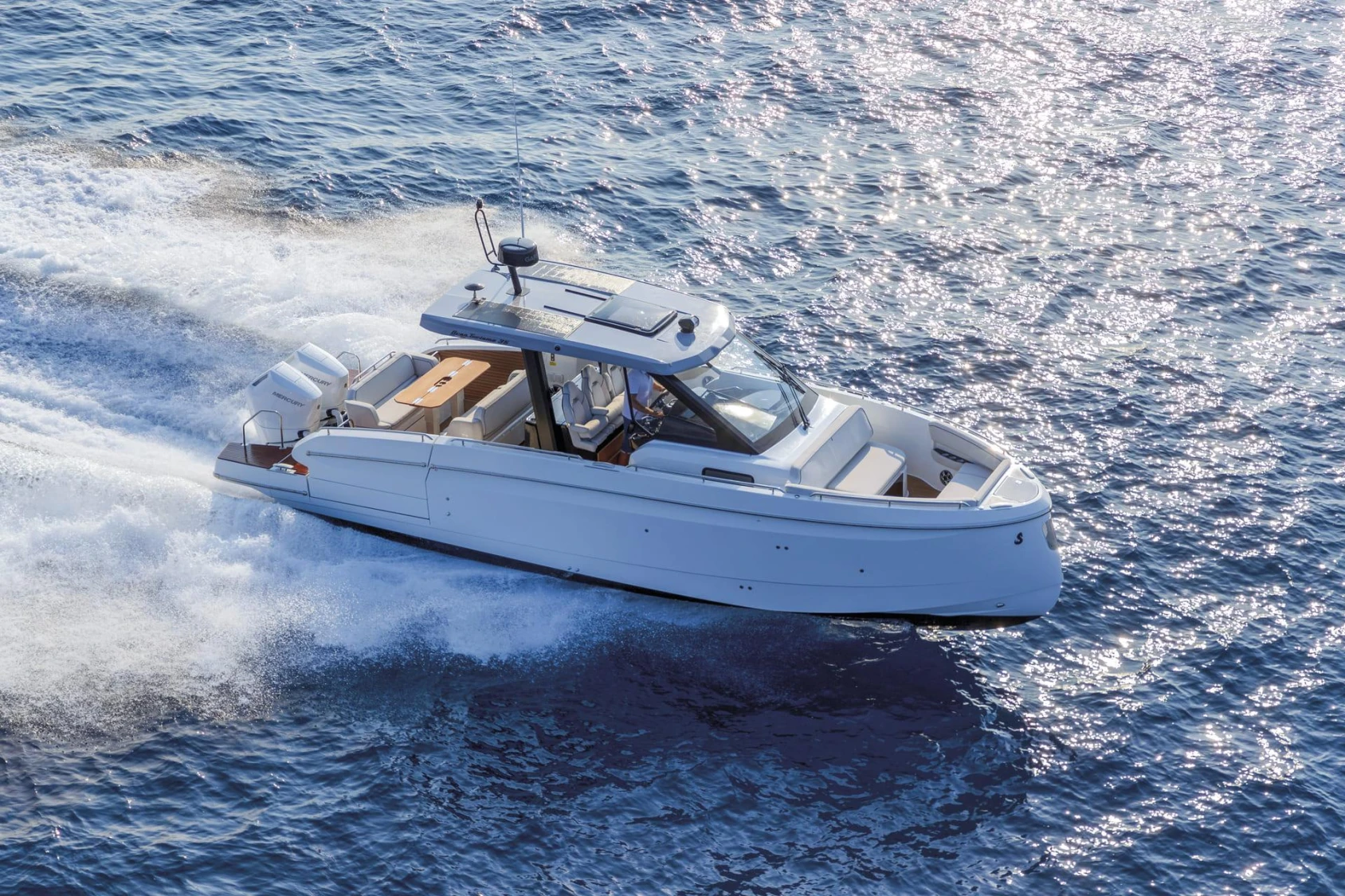 Beneteau 1